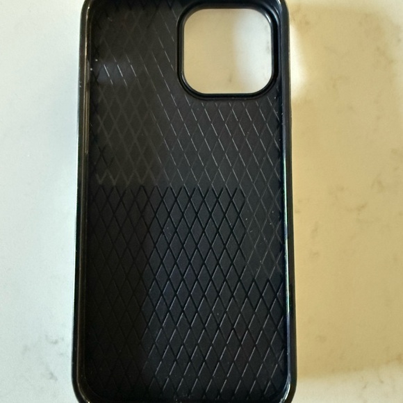 Pro max 13 - Picture 3 of 3